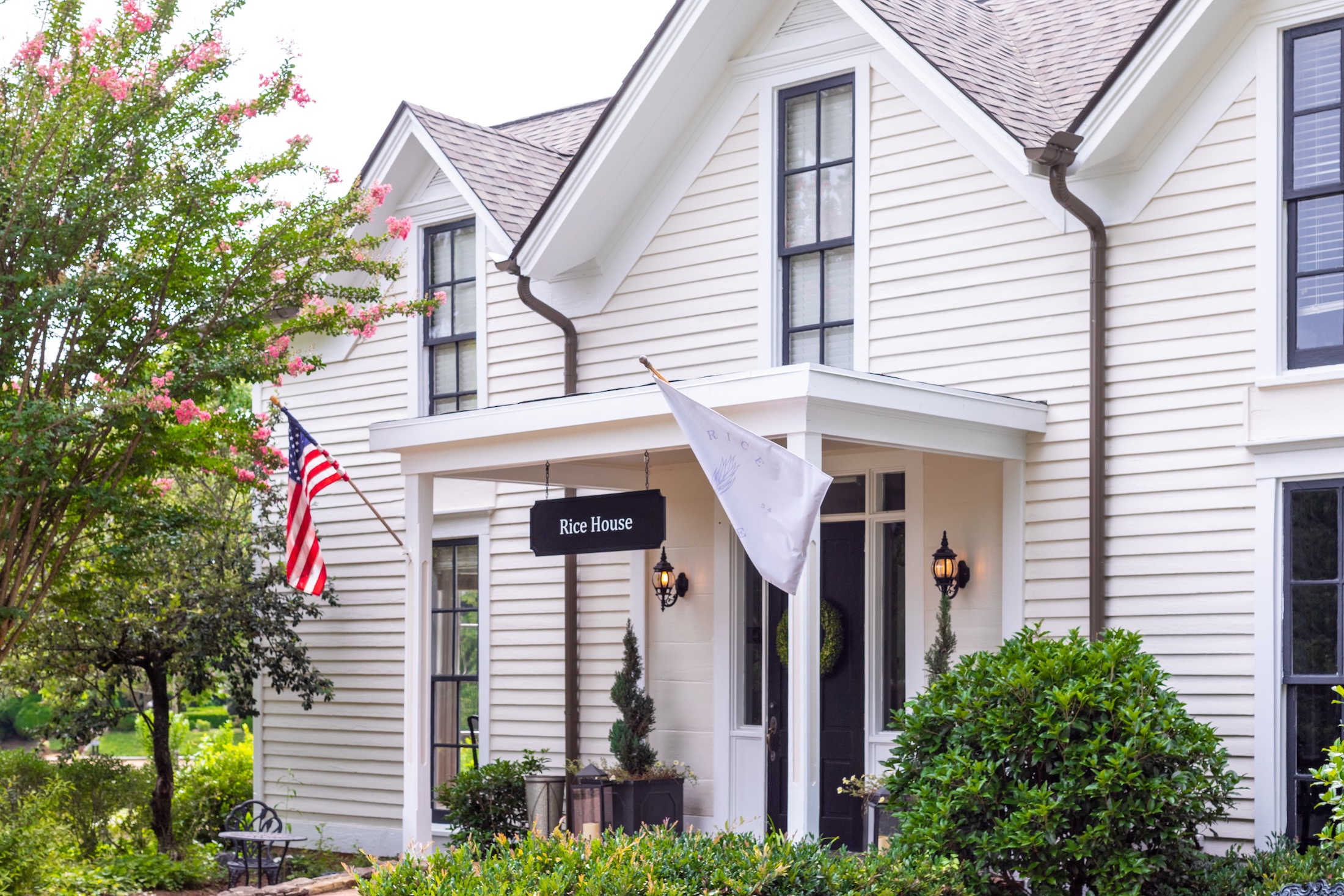 The exterior of Rice House at Barnsley Resort.