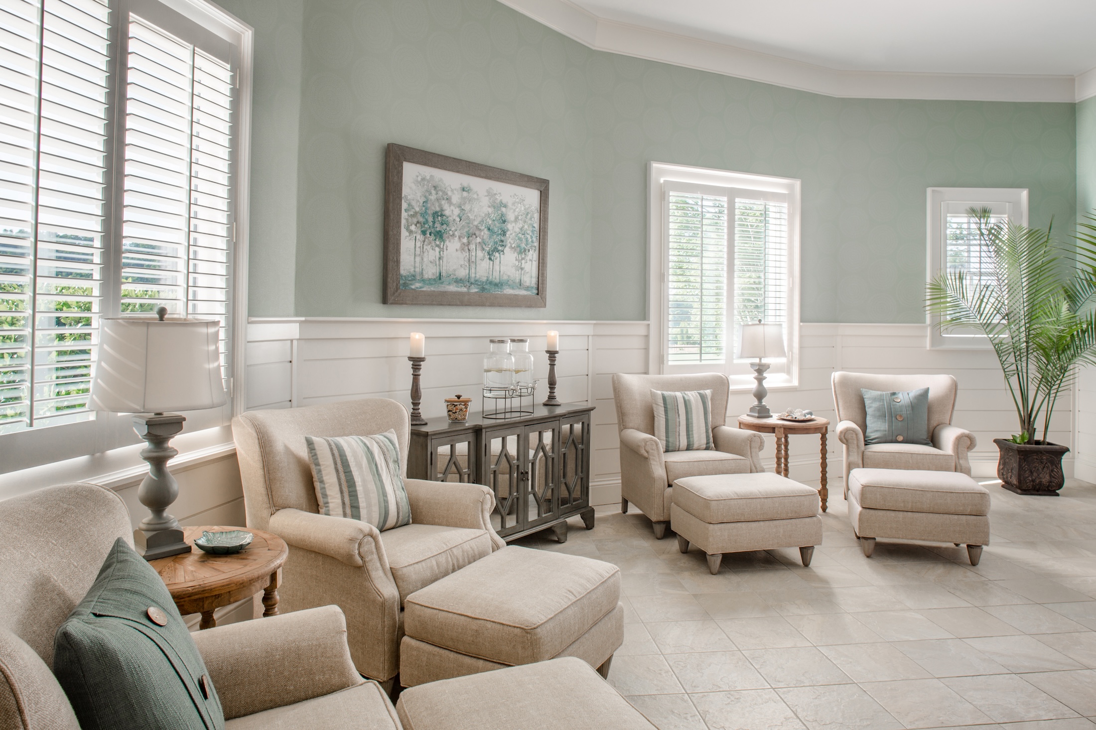 The co-ed lounge area of the spa with comfortable arm chairs at Barnsley Resort.