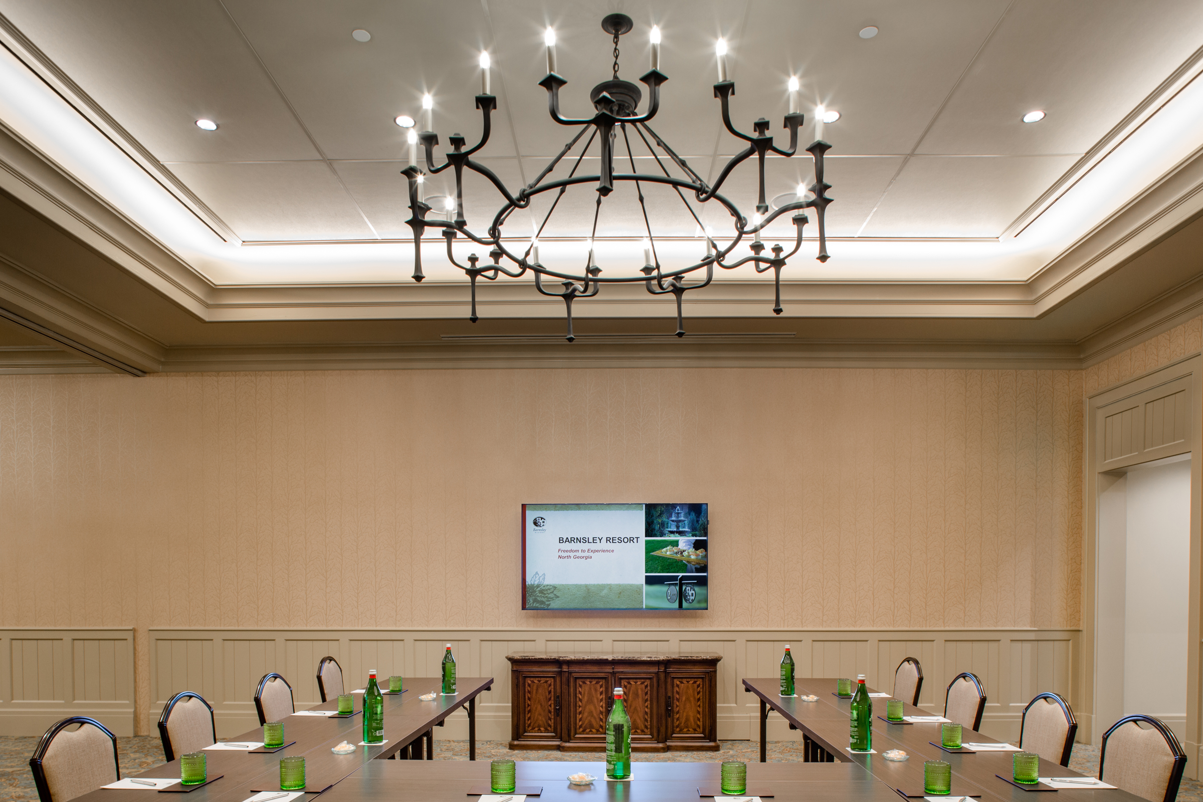 The Dalton Room in the Georgian Hall, set up for a presentation.